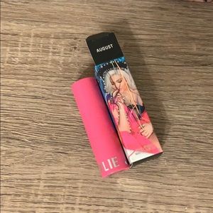 Kylie Jenner birthday collection, Matte lipstick